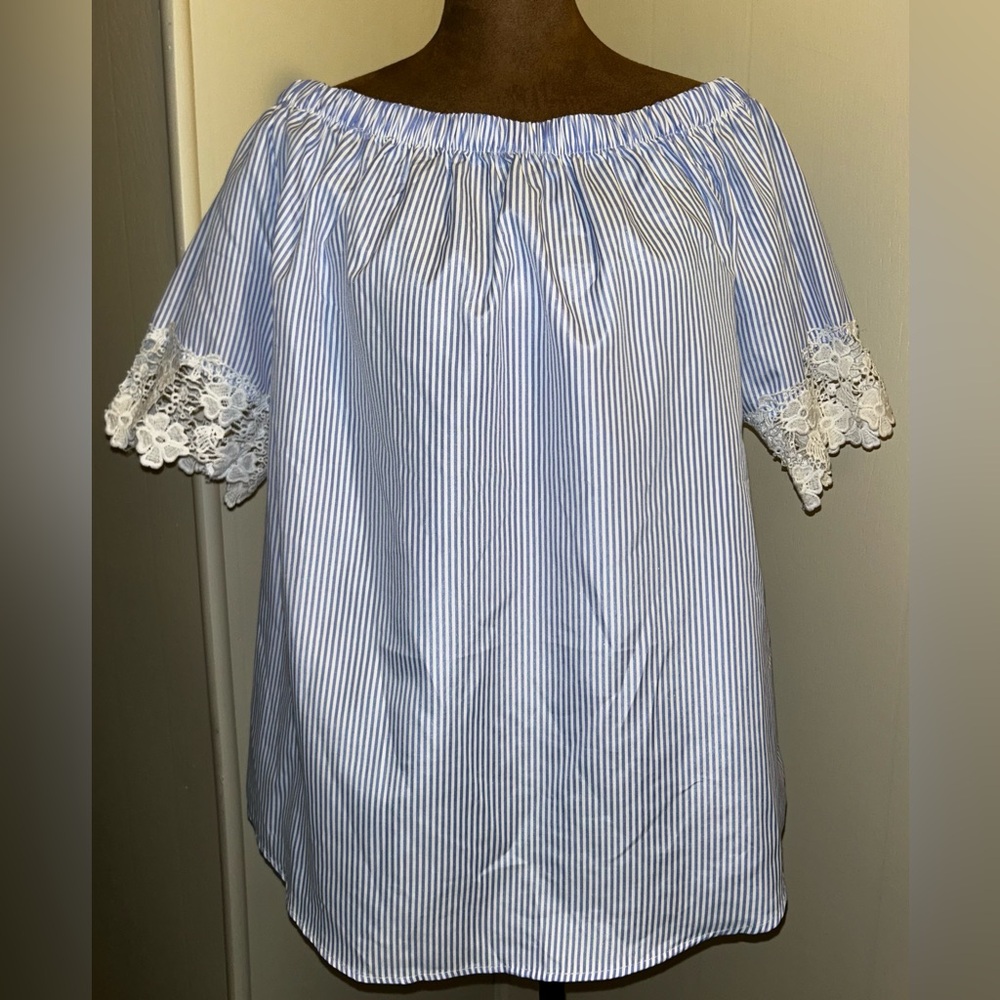 Kontrol Contemporary Off-Shoulder Blouse